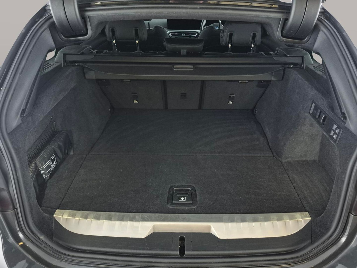 Used BMW 3 Series 2023 for sale - 77934719: Photo 46