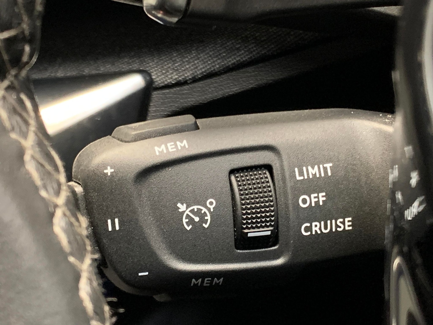 Used Peugeot 3008 2022 for sale - 76999656: Photo 18