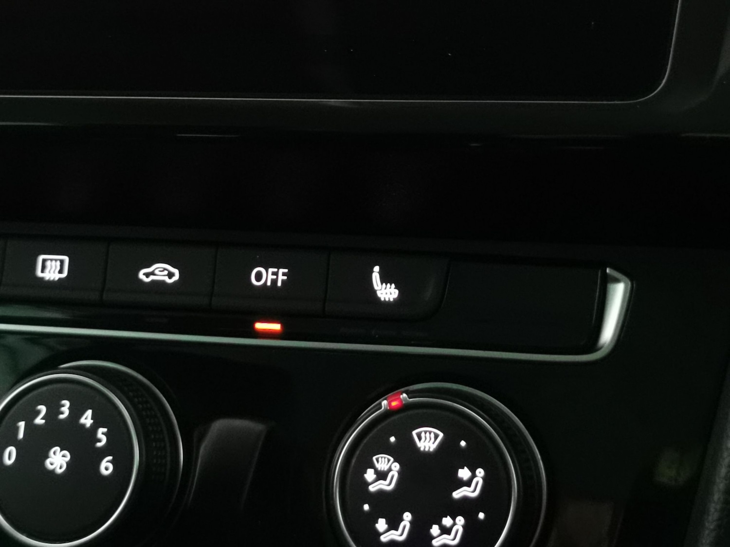 Used Volkswagen Passat 2022 for sale - 76507917: Photo 21