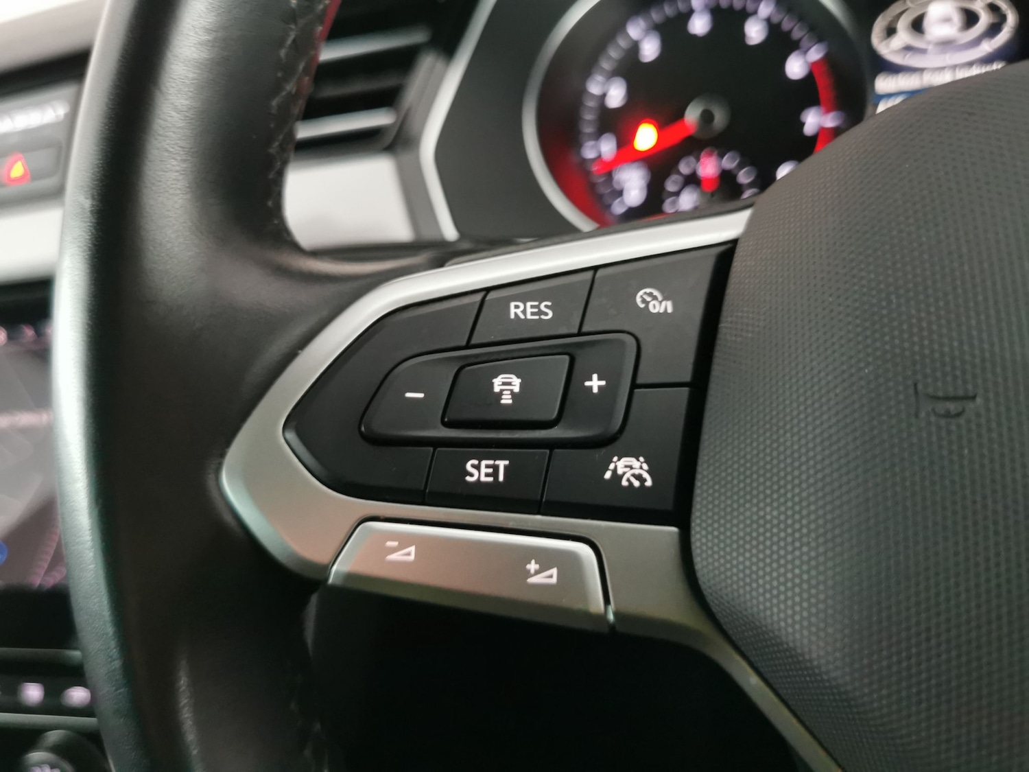 Used Volkswagen Passat 2022 for sale - 76507917: Photo 24