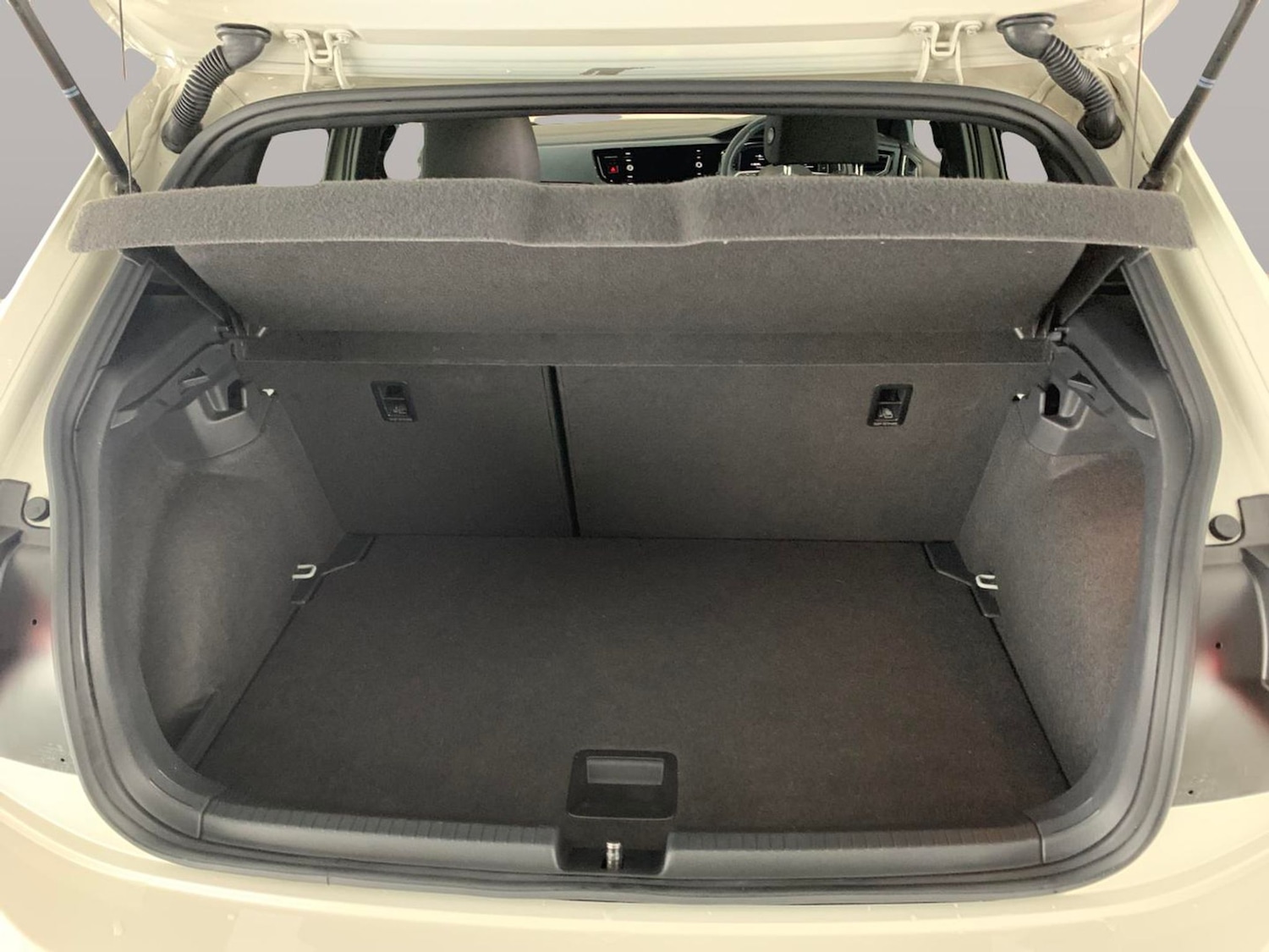 Used Volkswagen Polo 2022 for sale - 76505403: Photo 27