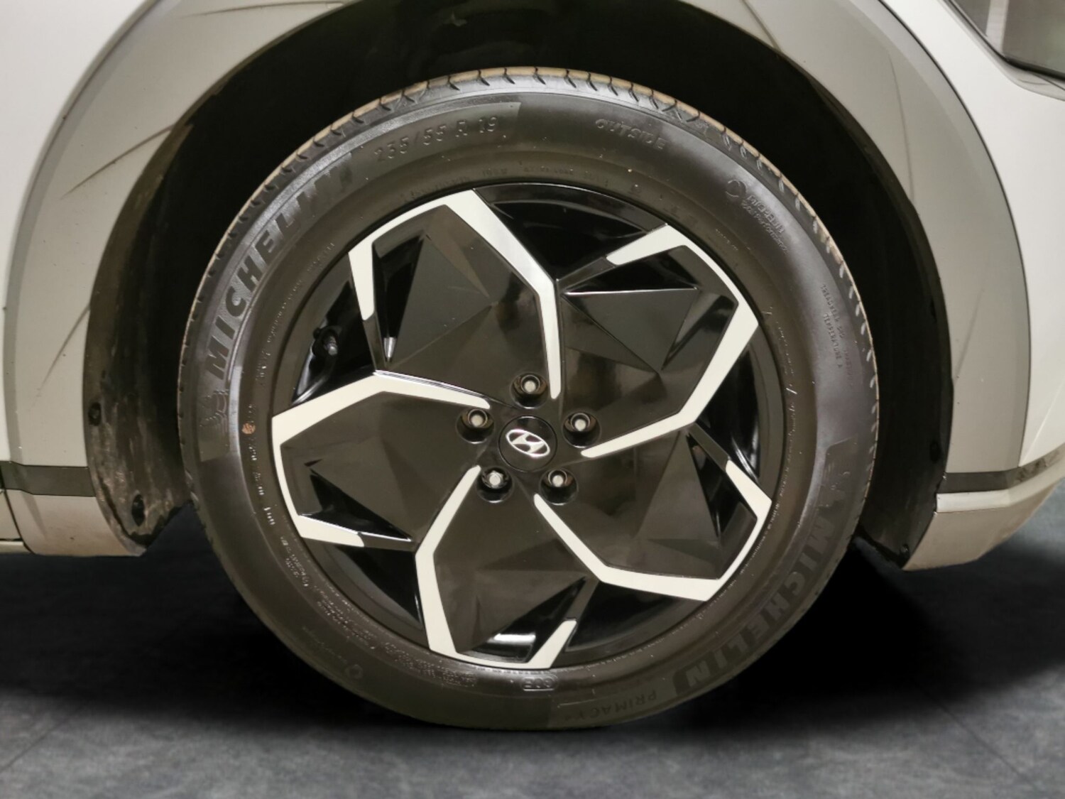 Used Hyundai IONIQ 5 2023 for sale - 78173359: Photo 29