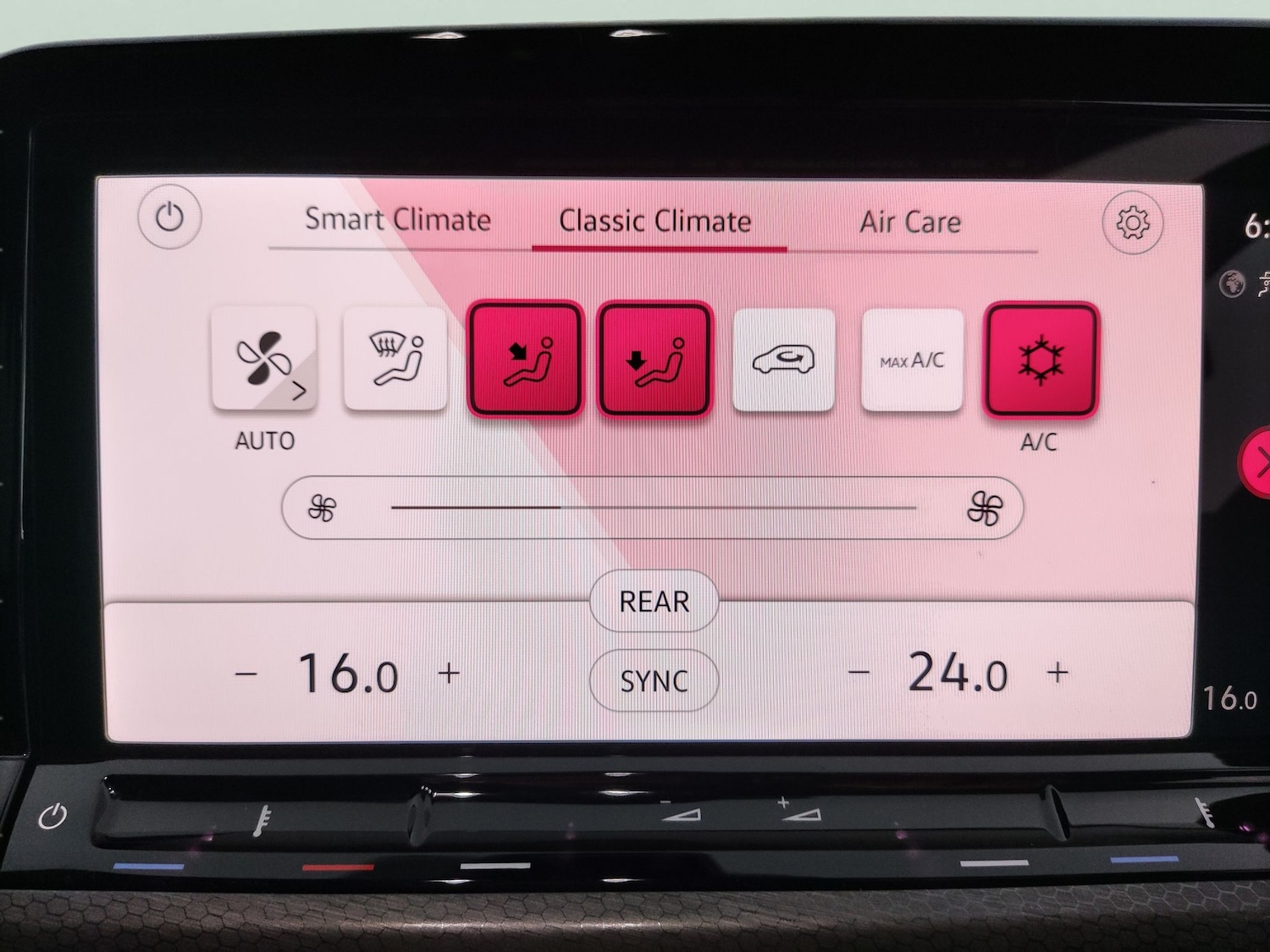 Used Volkswagen Golf 2023 for sale - 77974388: Photo 18