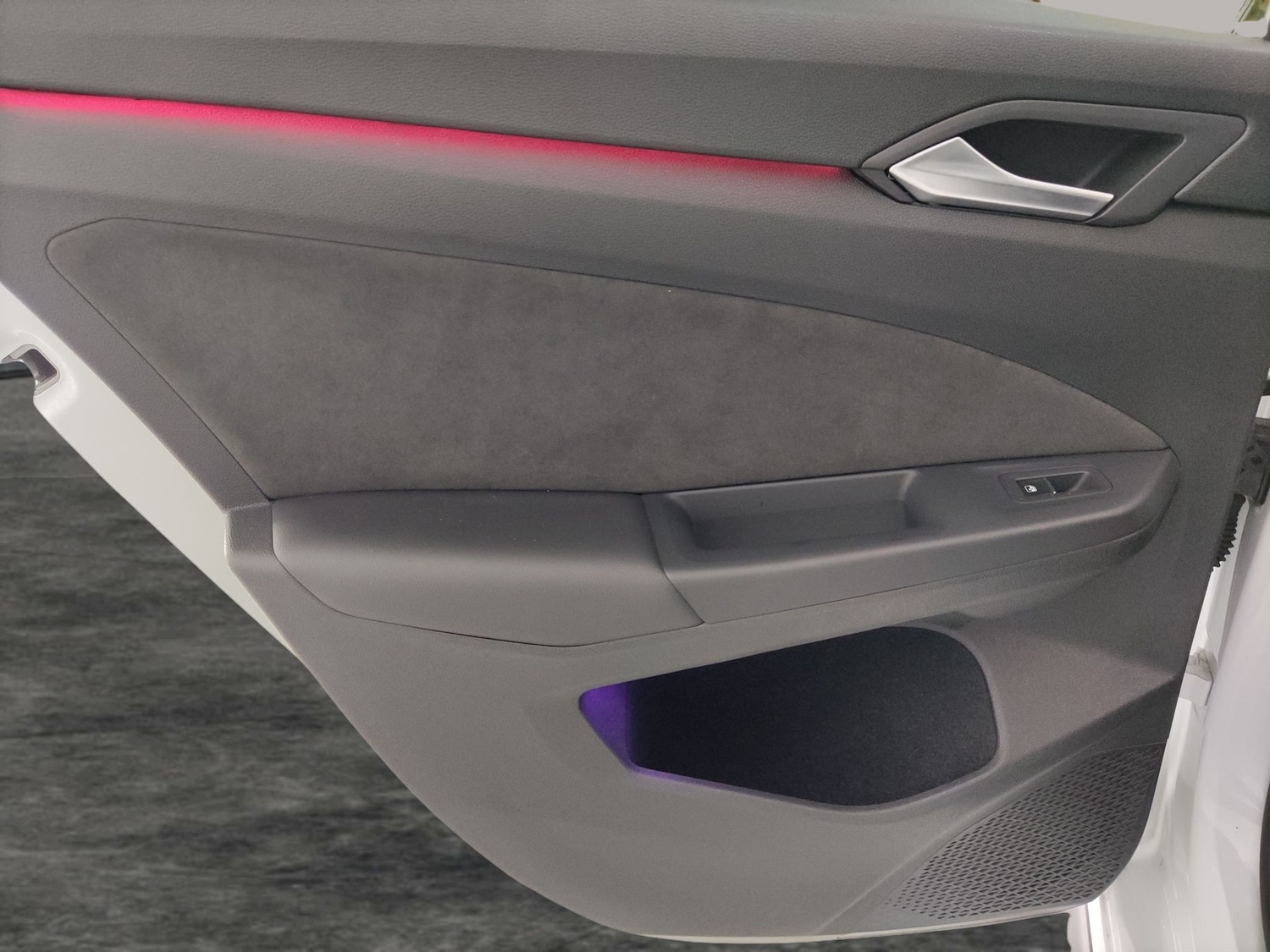 Used Volkswagen Golf 2023 for sale - 77974388: Photo 29