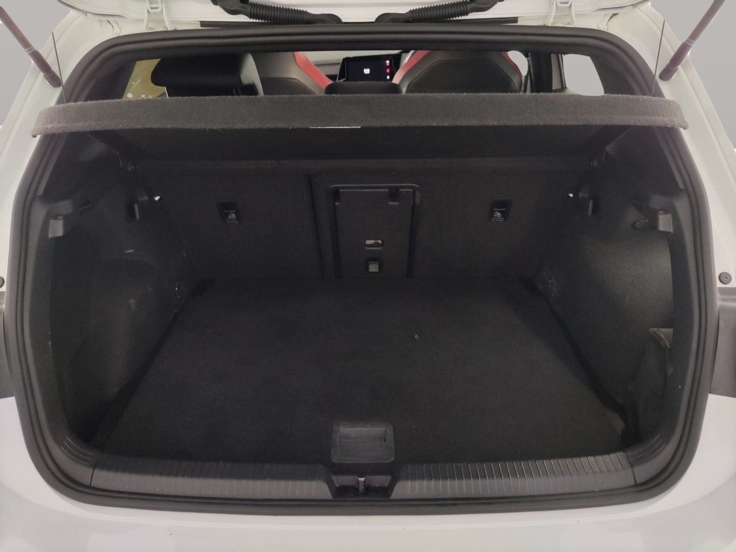 Used Volkswagen Golf 2023 for sale - 77974388: Photo 32