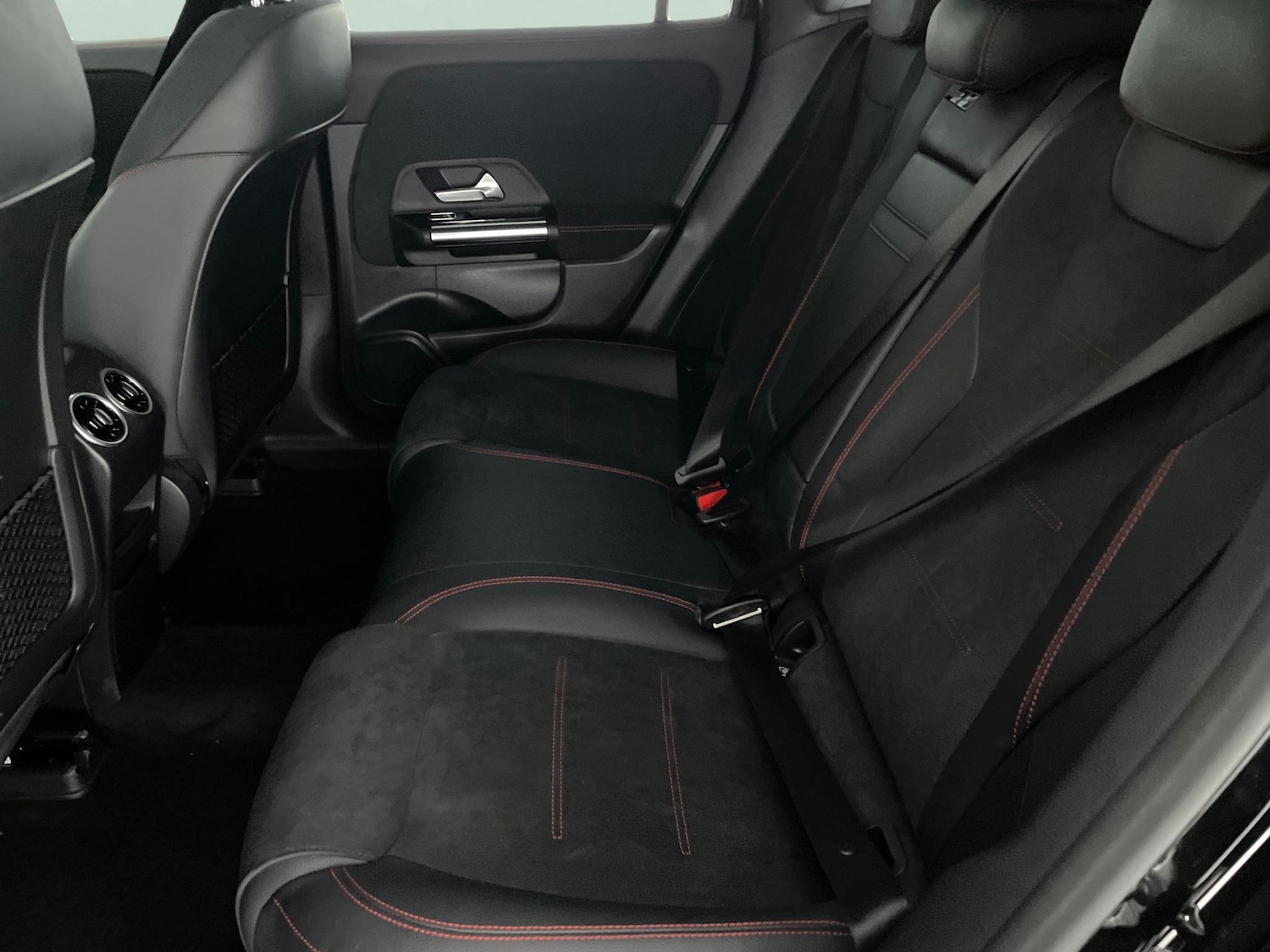 Used Mercedes-Benz EQA 2022 for sale - 76682131: Photo 7