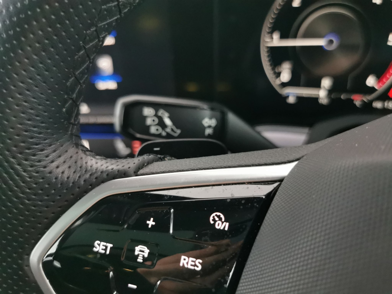 Used Volkswagen Touareg 2023 for sale - 77311197: Photo 26