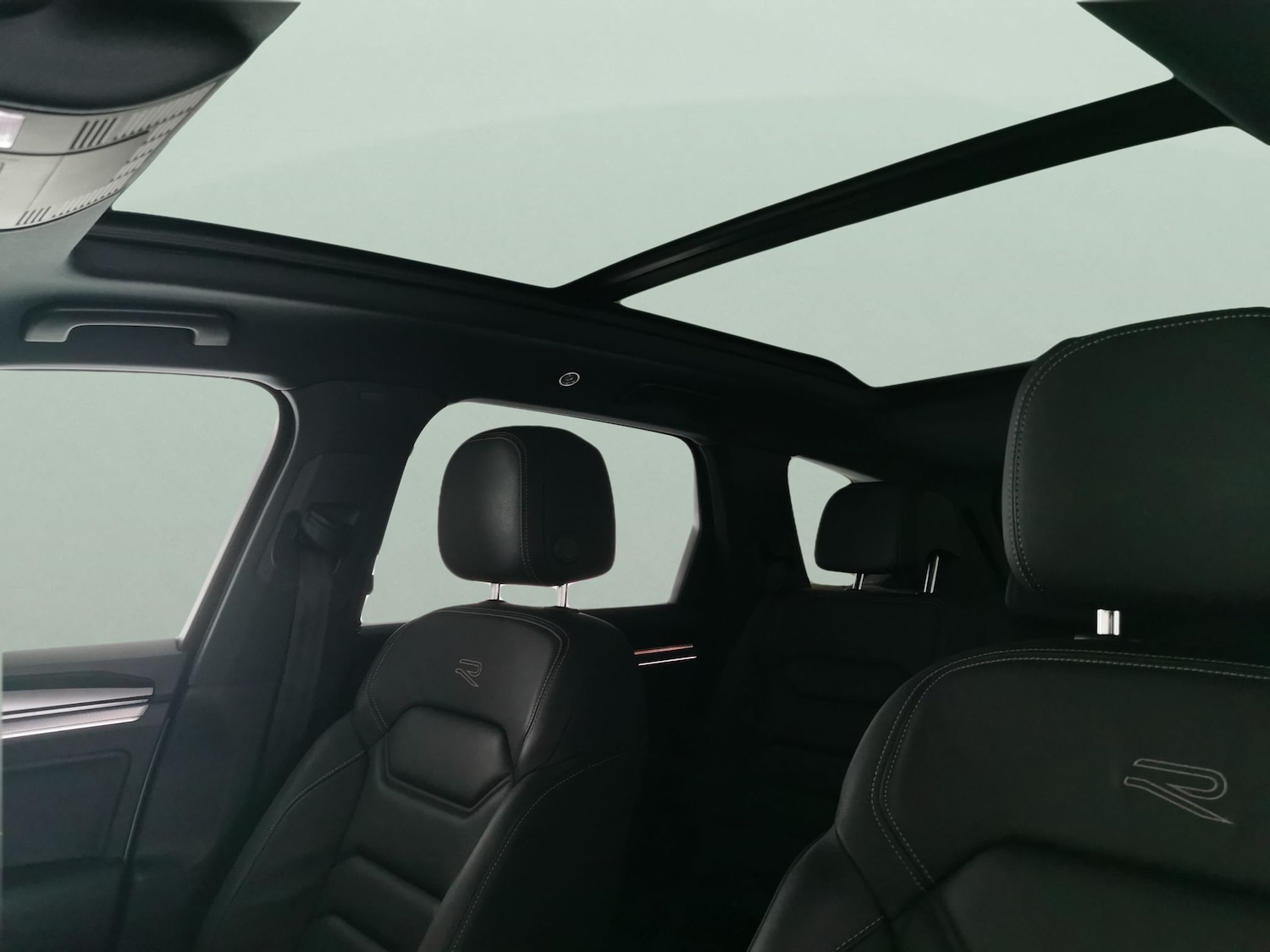 Used Volkswagen Touareg 2023 for sale - 77311197: Photo 5