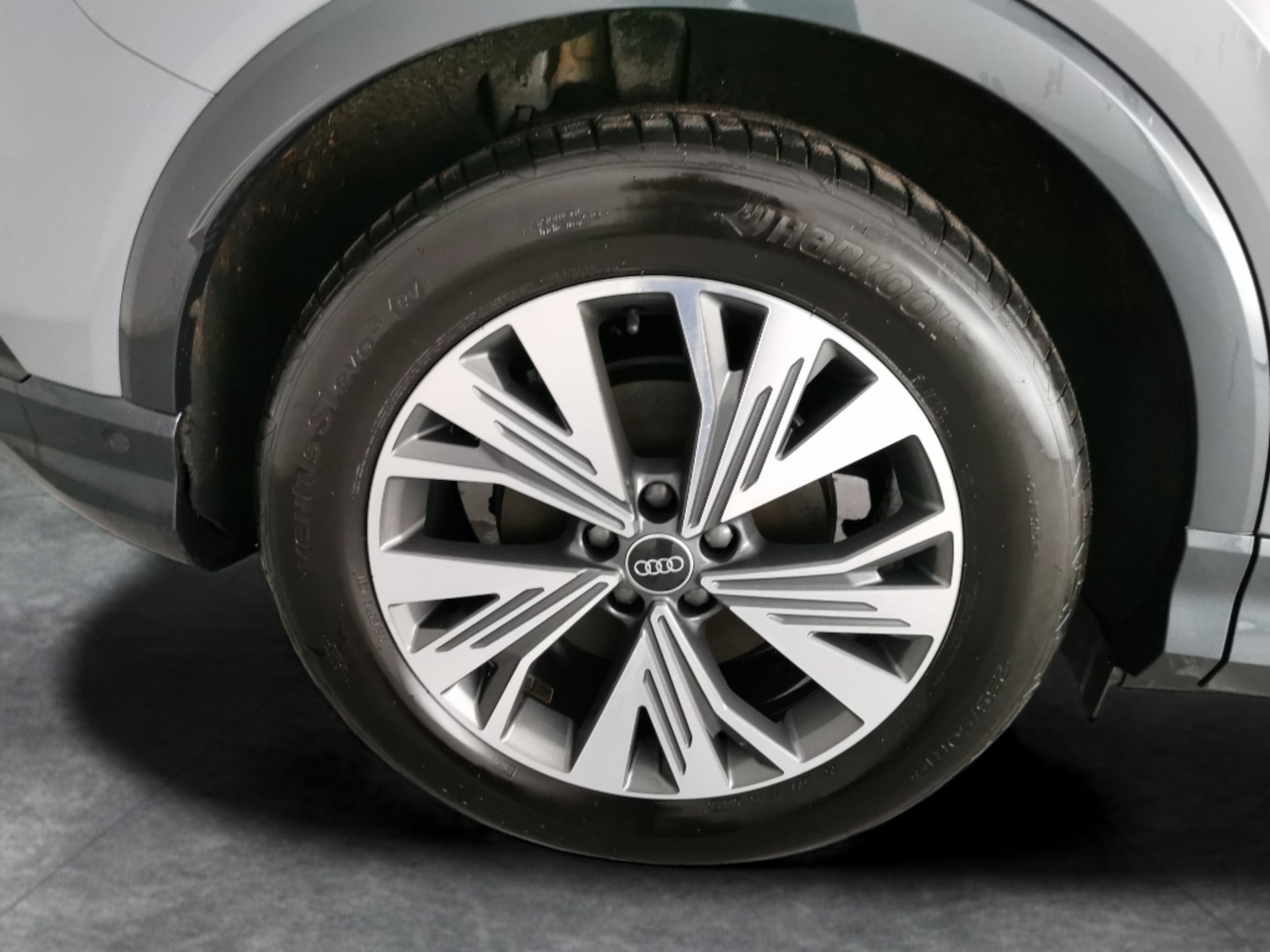 Used Audi Q4 e-tron 2022 for sale - 77019318: Photo 25