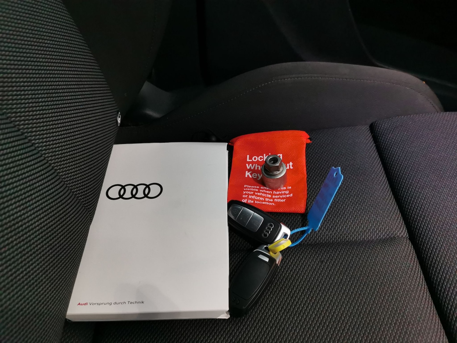 Used Audi Q4 e-tron 2022 for sale - 77019318: Photo 31