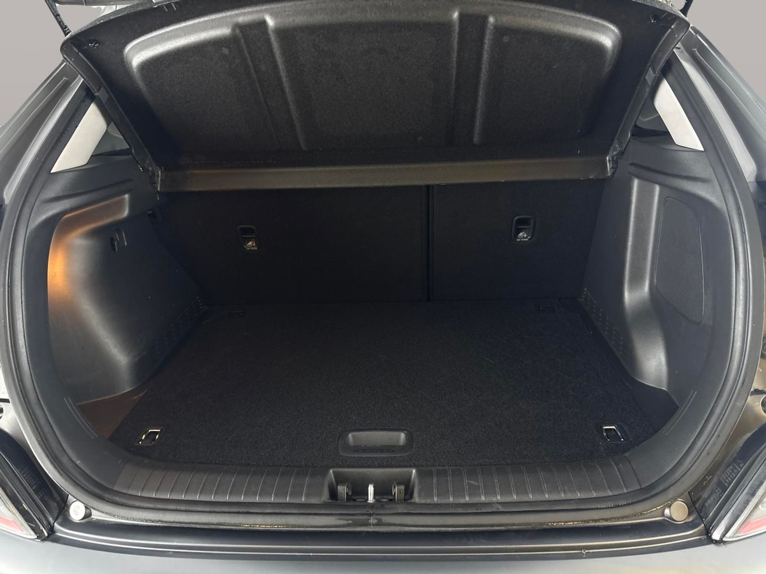 Used Hyundai KONA 2021 for sale - 76626204: Photo 34