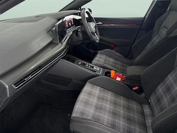 Used Volkswagen Golf 2021 for sale - 77916966: Photo