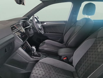Used Volkswagen Tiguan 2023 for sale - 79555832: Photo