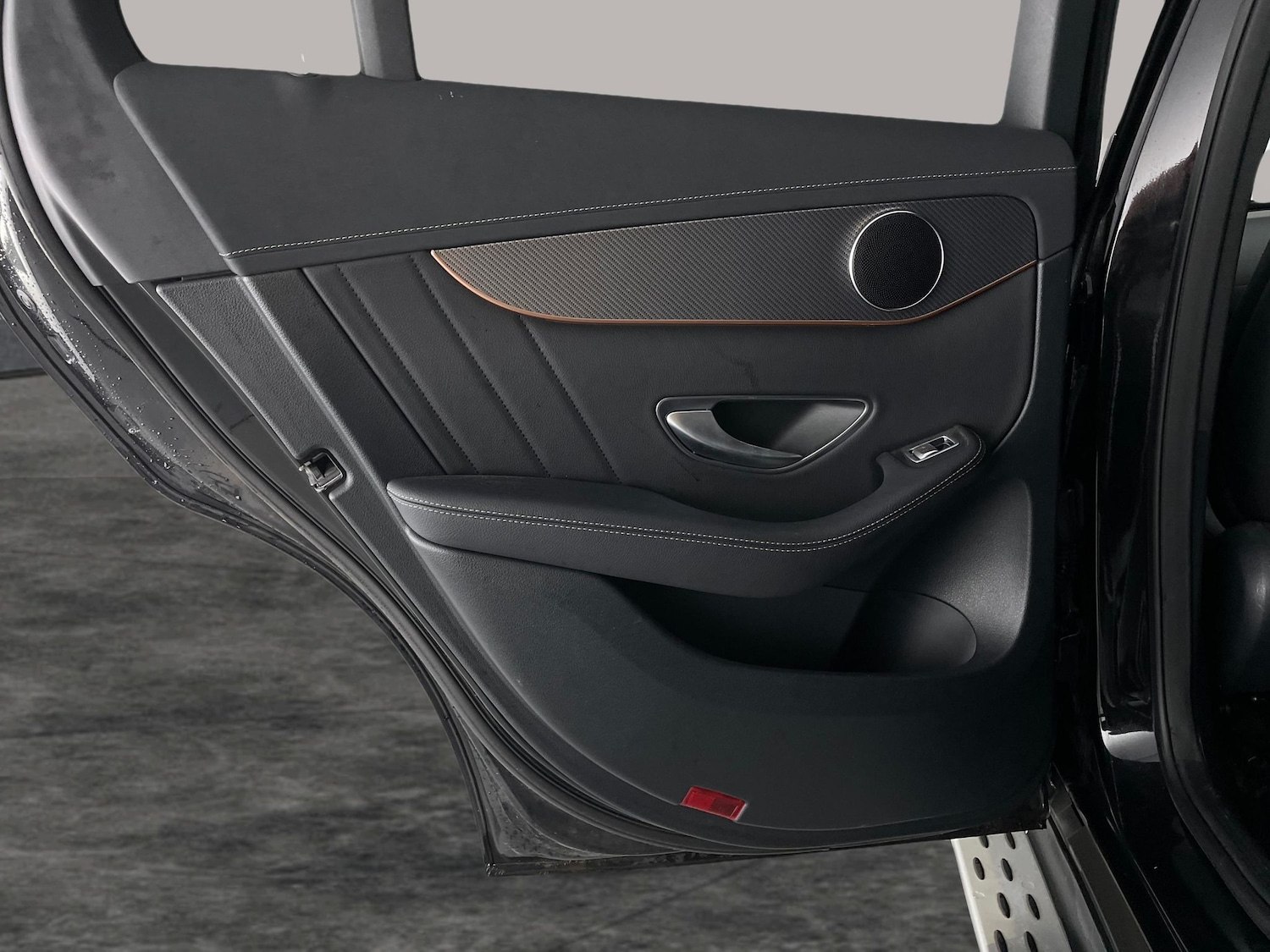 Used Mercedes-Benz EQC 2022 for sale - 76940312: Photo 37