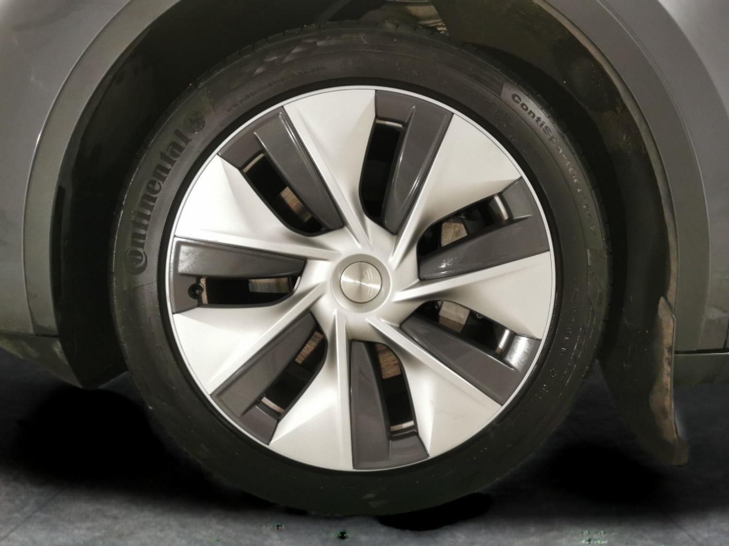 Used Tesla Model Y 2023 for sale - 76526001: Photo 31