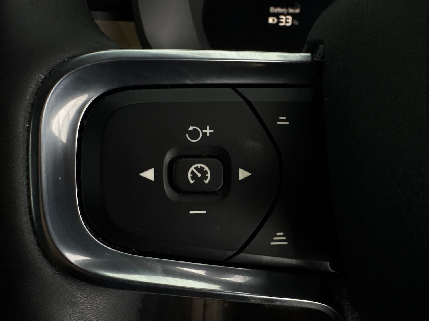 Used Volvo XC40 2022 for sale - 77031828: Photo 15