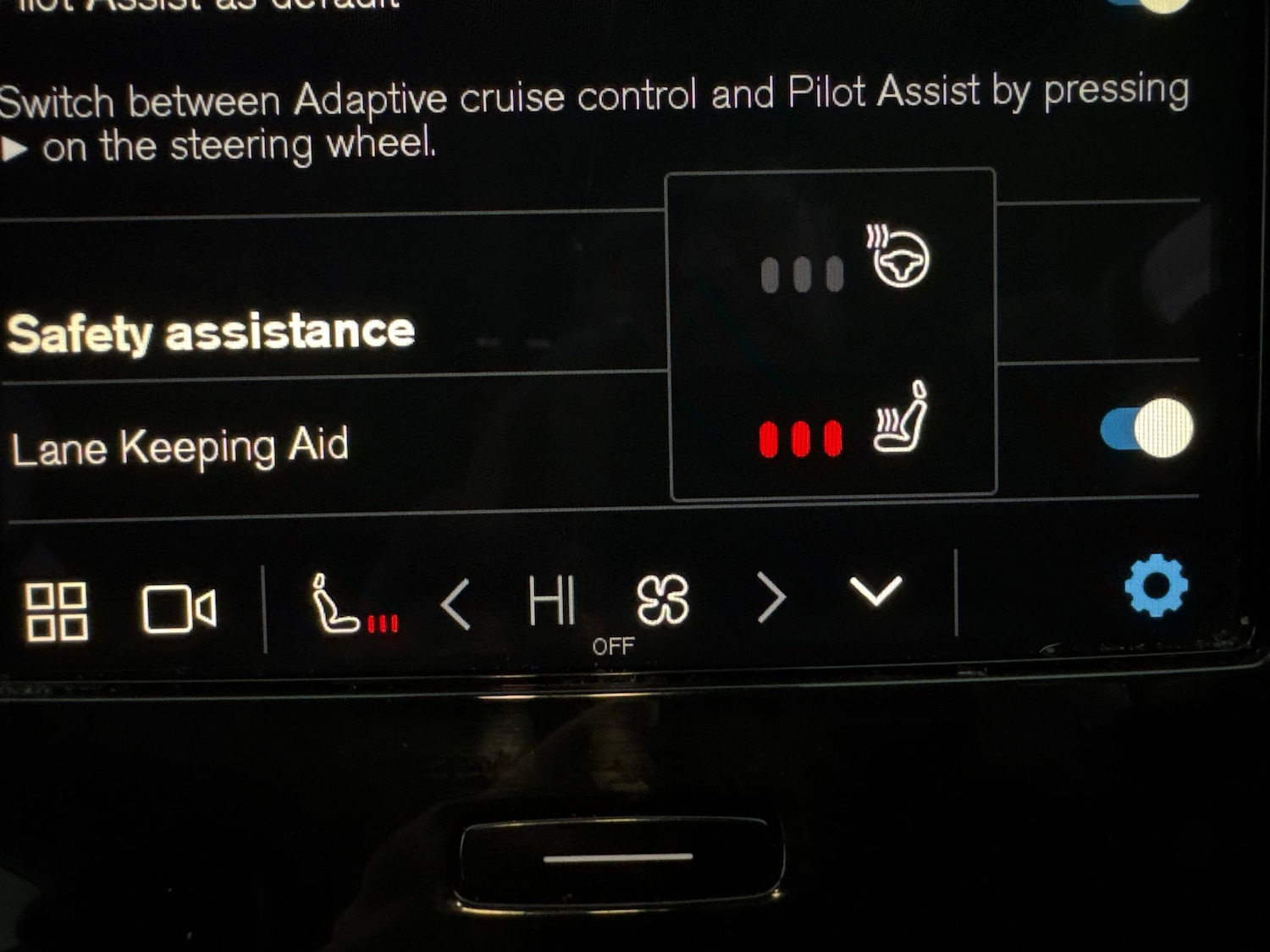 Used Volvo XC40 2022 for sale - 77031828: Photo 19