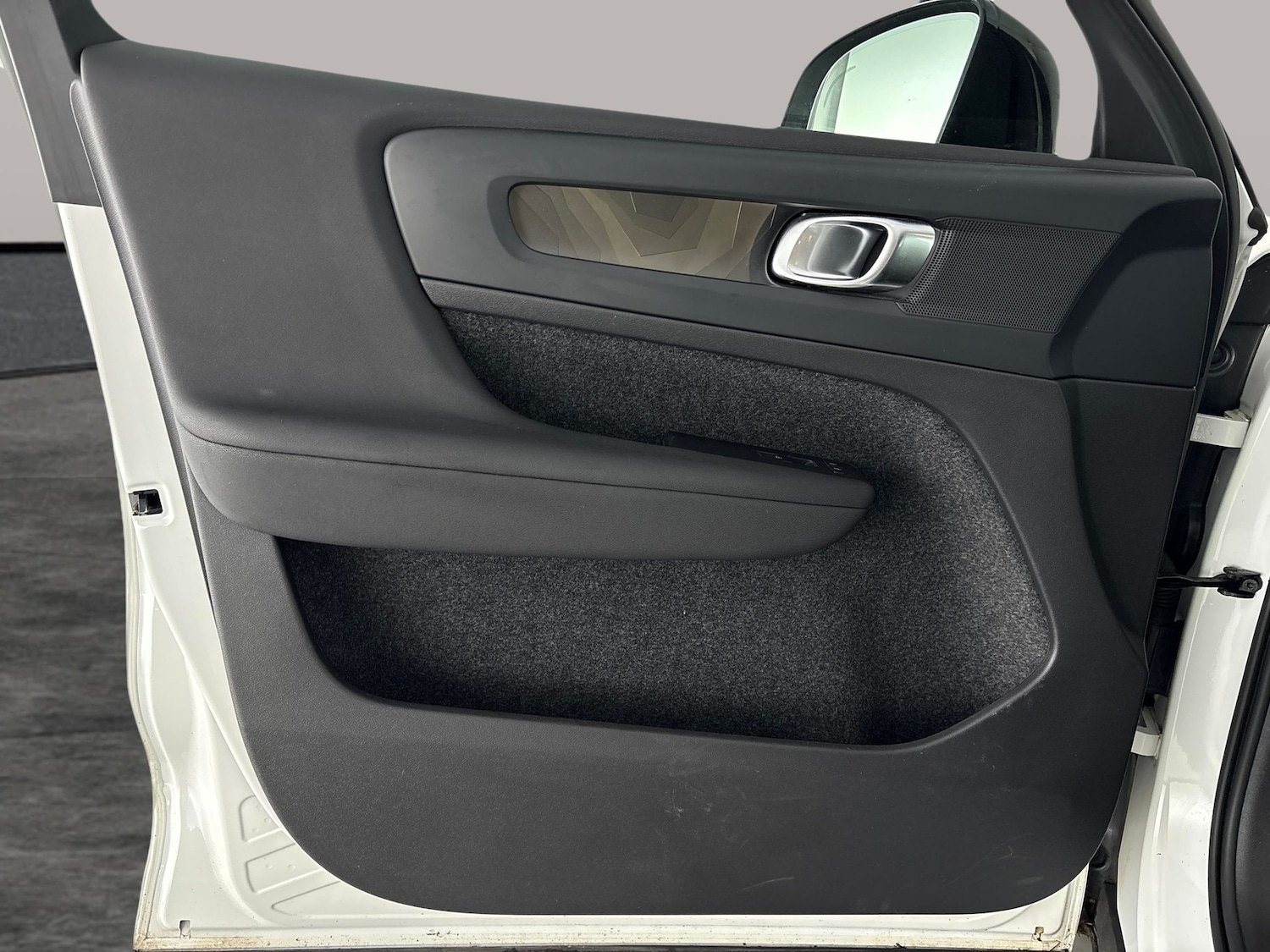 Used Volvo XC40 2022 for sale - 77031828: Photo 31