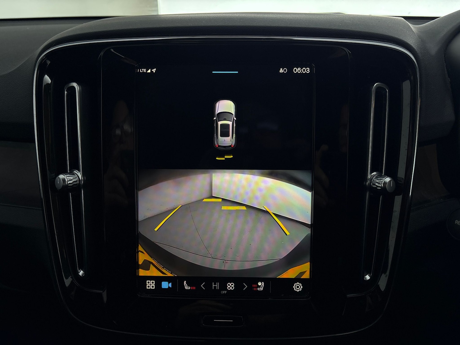 Used Volvo XC40 2022 for sale - 77031828: Photo 5