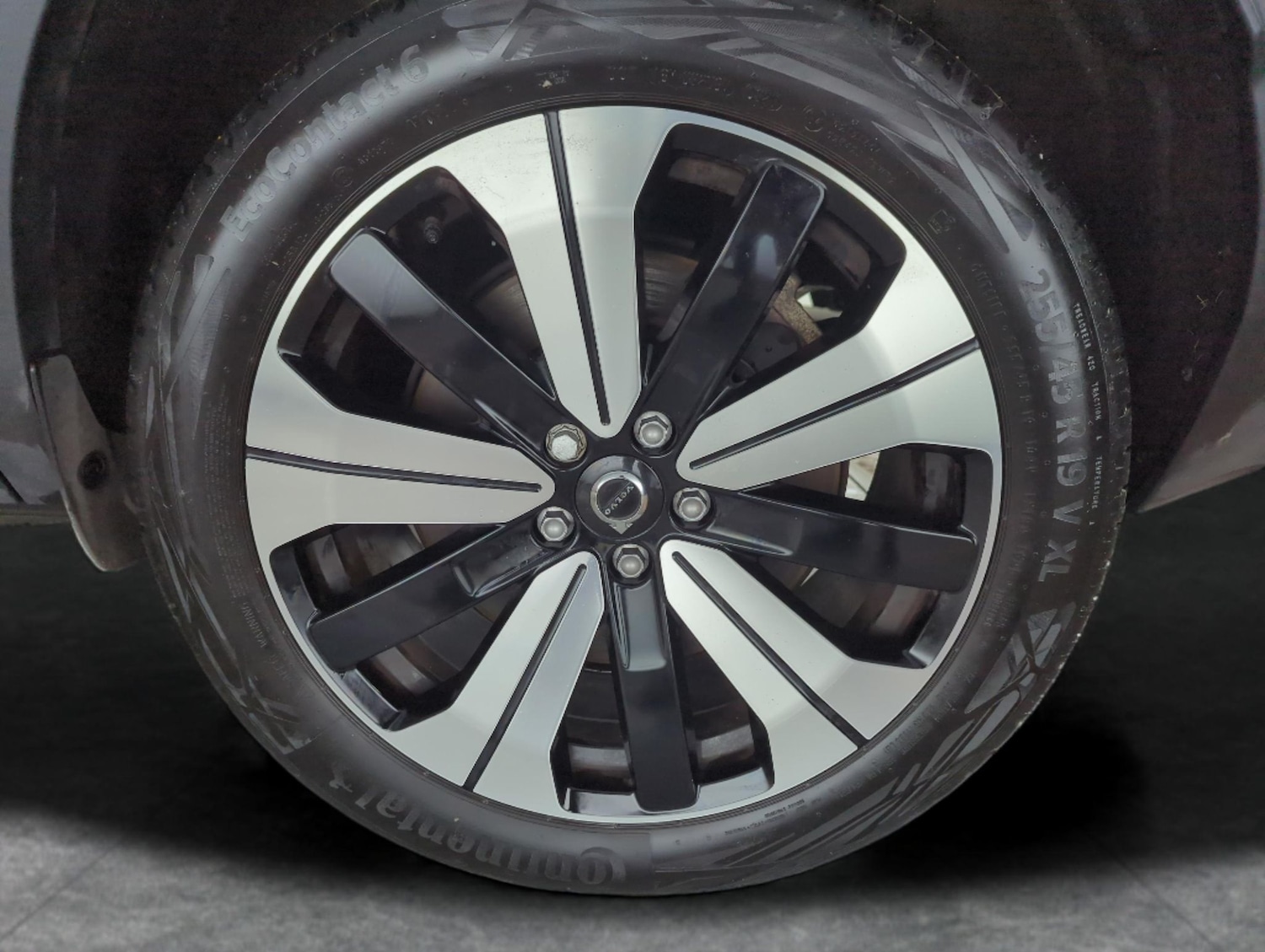 Used Volvo C40 2023 for sale - 77324271: Photo 25