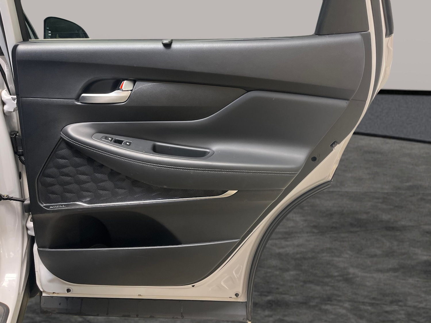 Used Hyundai Santa Fe 2023 for sale - 78199728: Photo 31