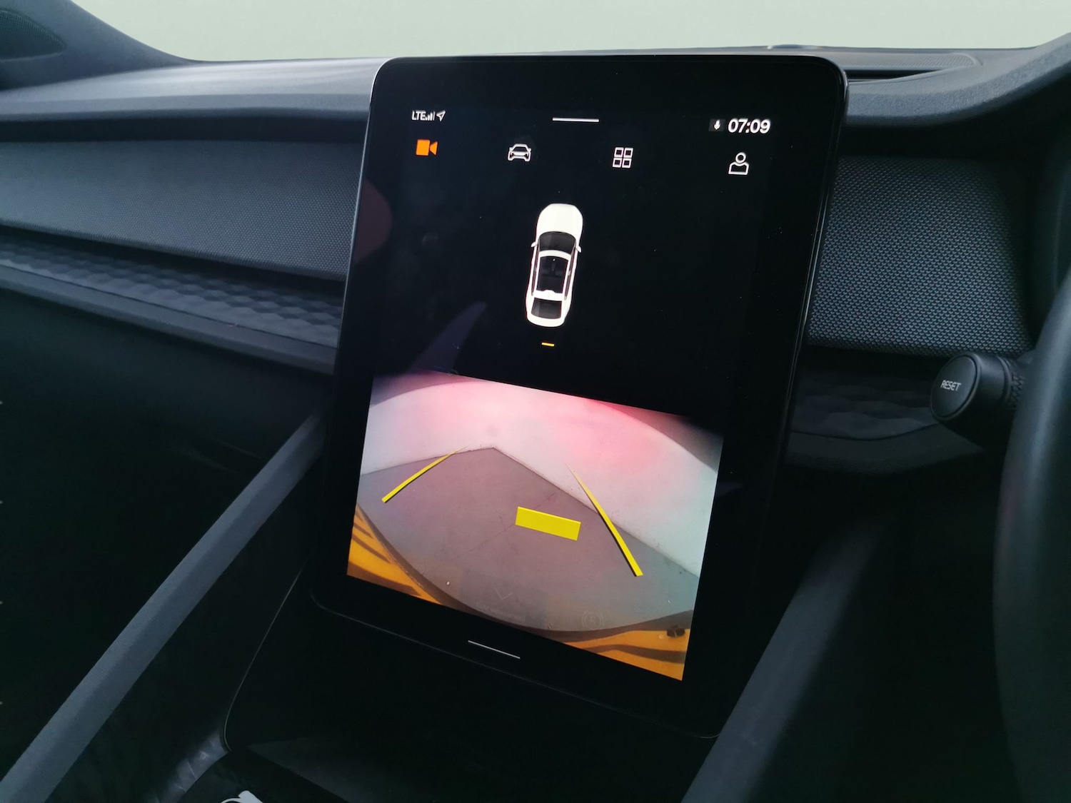 Used Polestar Polestar 2 2023 for sale - 77294875: Photo 17