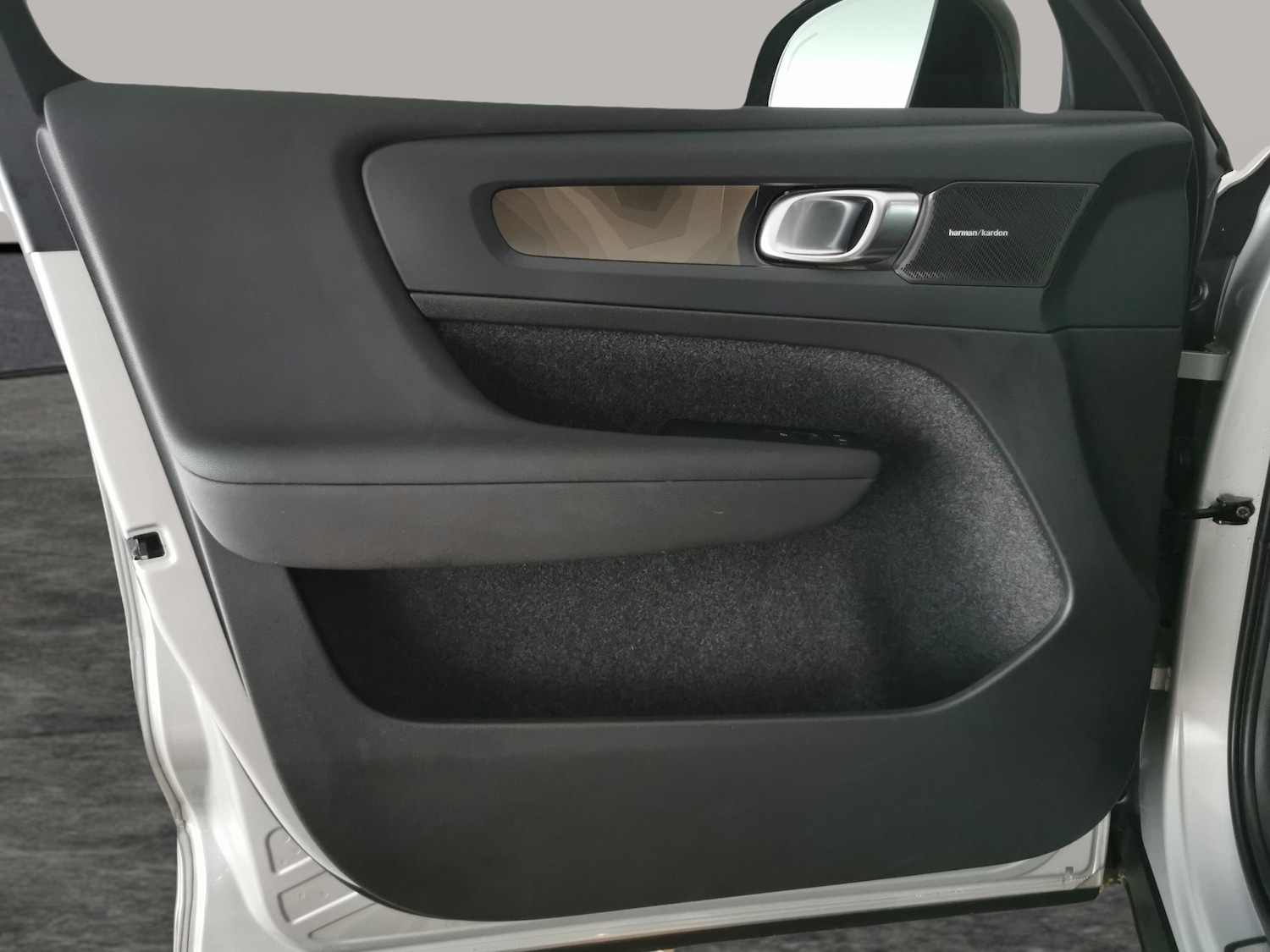 Used Volvo C40 2023 for sale - 77619674: Photo 35