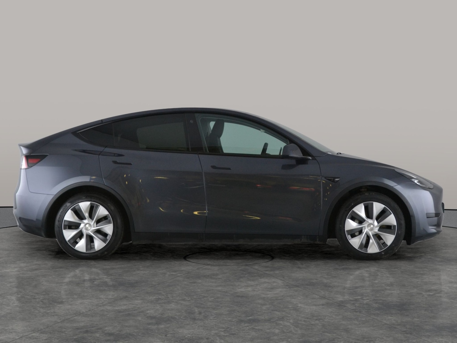 Used Tesla Model Y 2023 for sale - 77975815: Photo 12