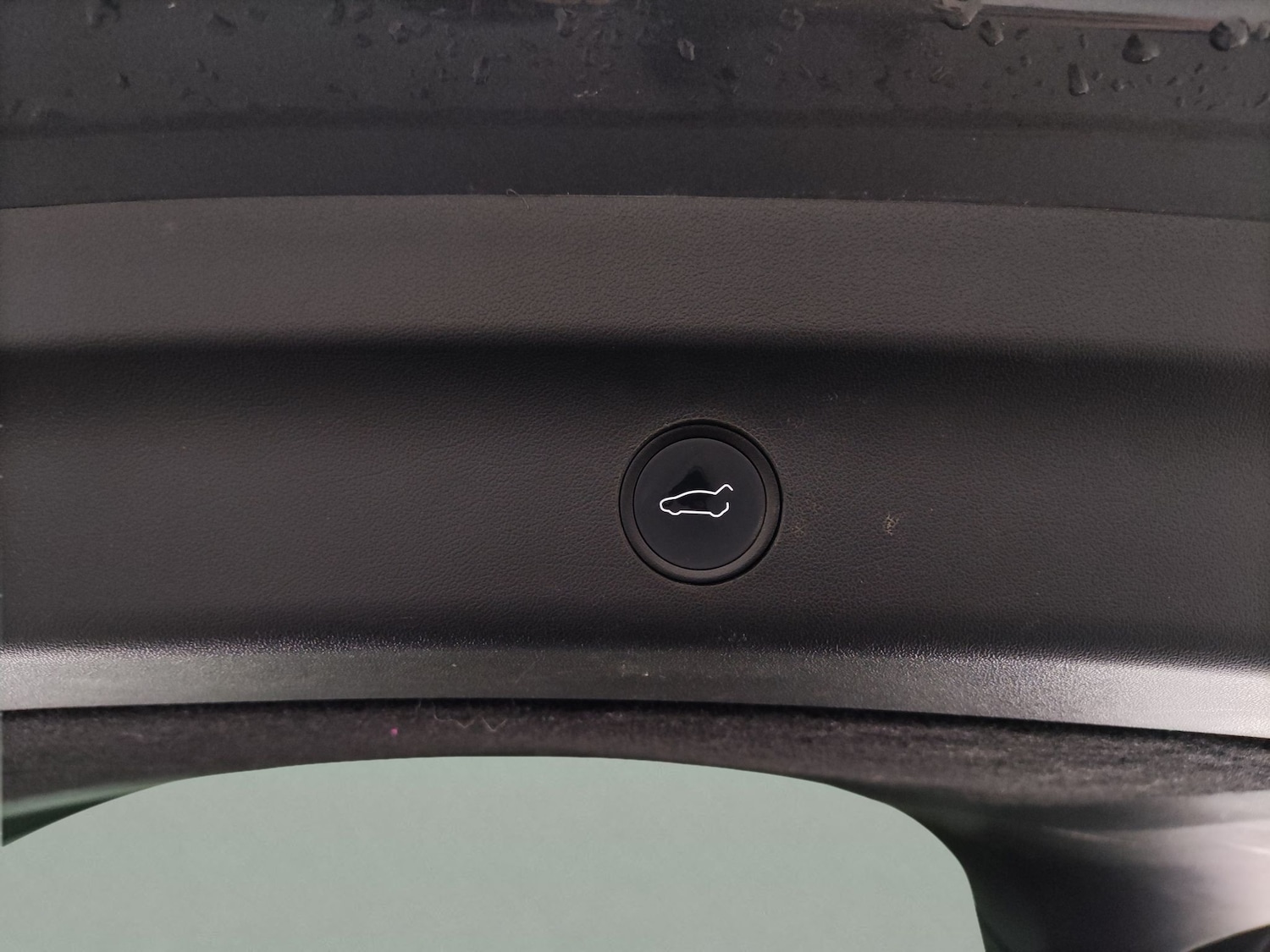 Used Tesla Model Y 2023 for sale - 77975815: Photo 15