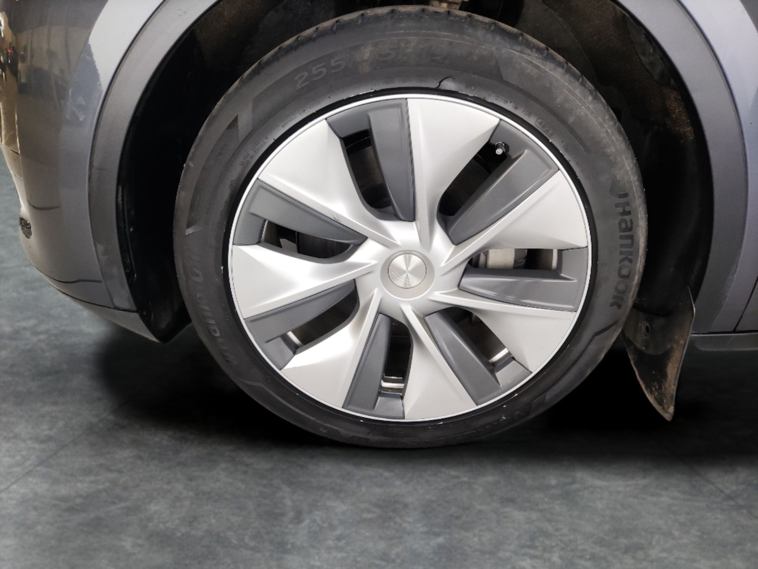 Used Tesla Model Y 2023 for sale - 77975815: Photo 26