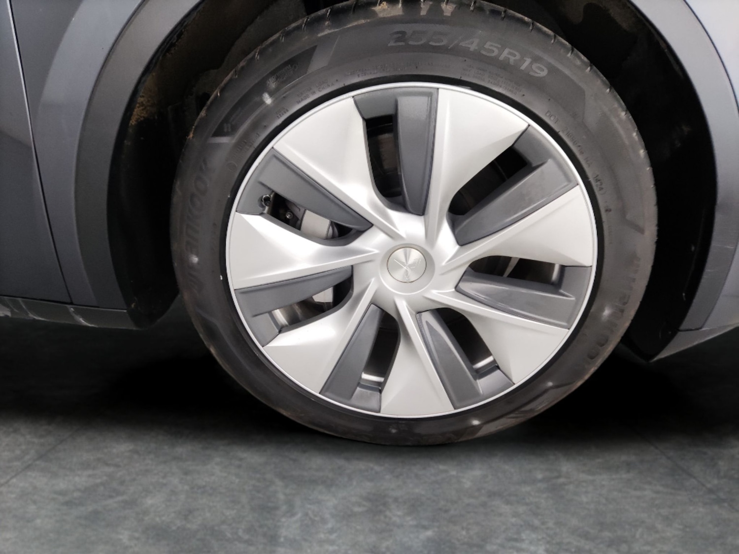 Used Tesla Model Y 2023 for sale - 77975815: Photo 27