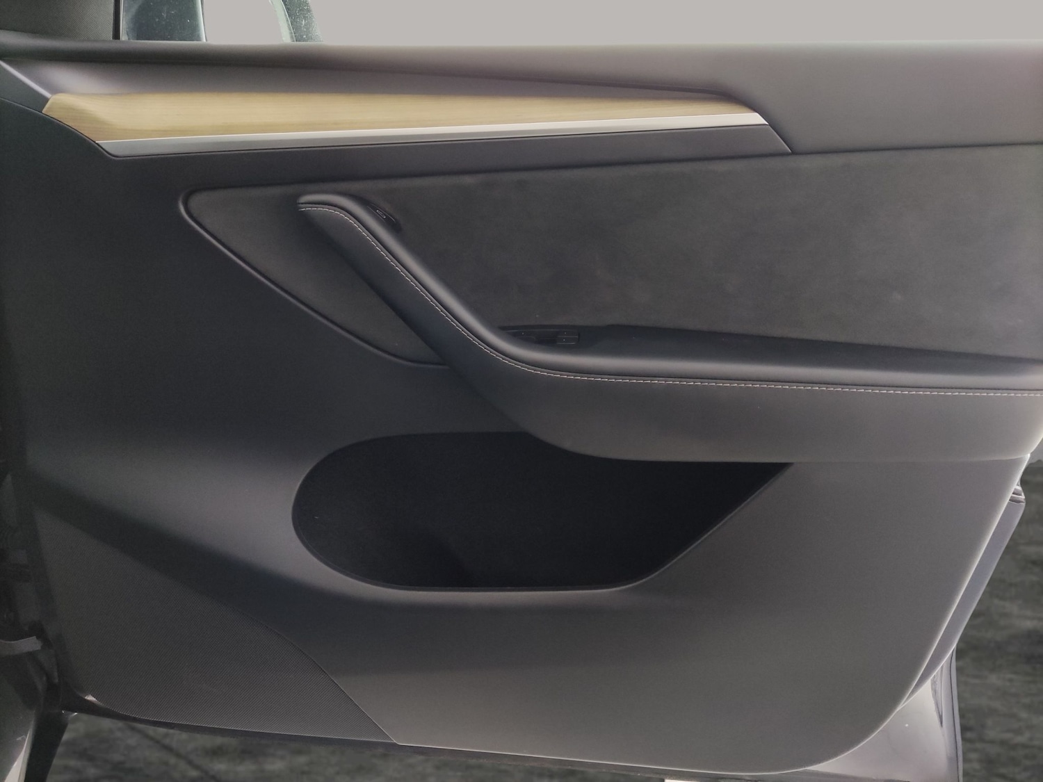 Used Tesla Model Y 2023 for sale - 77975815: Photo 33