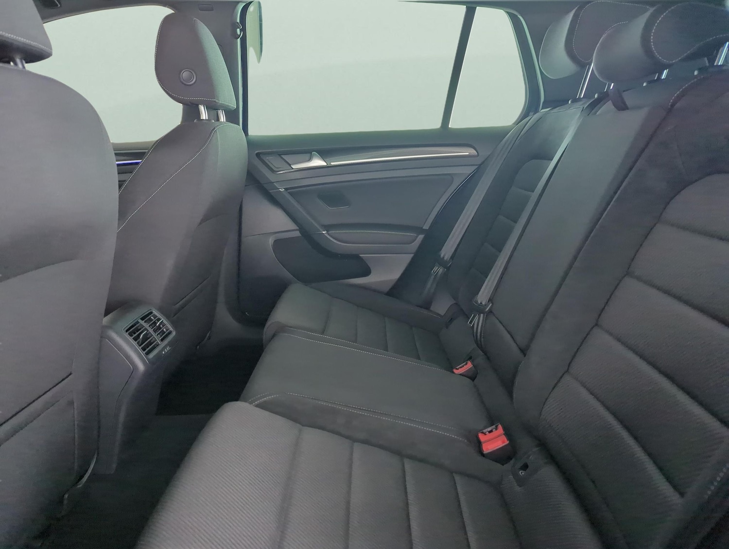 Used Volkswagen Golf 2019 for sale - 77526487: Photo 27