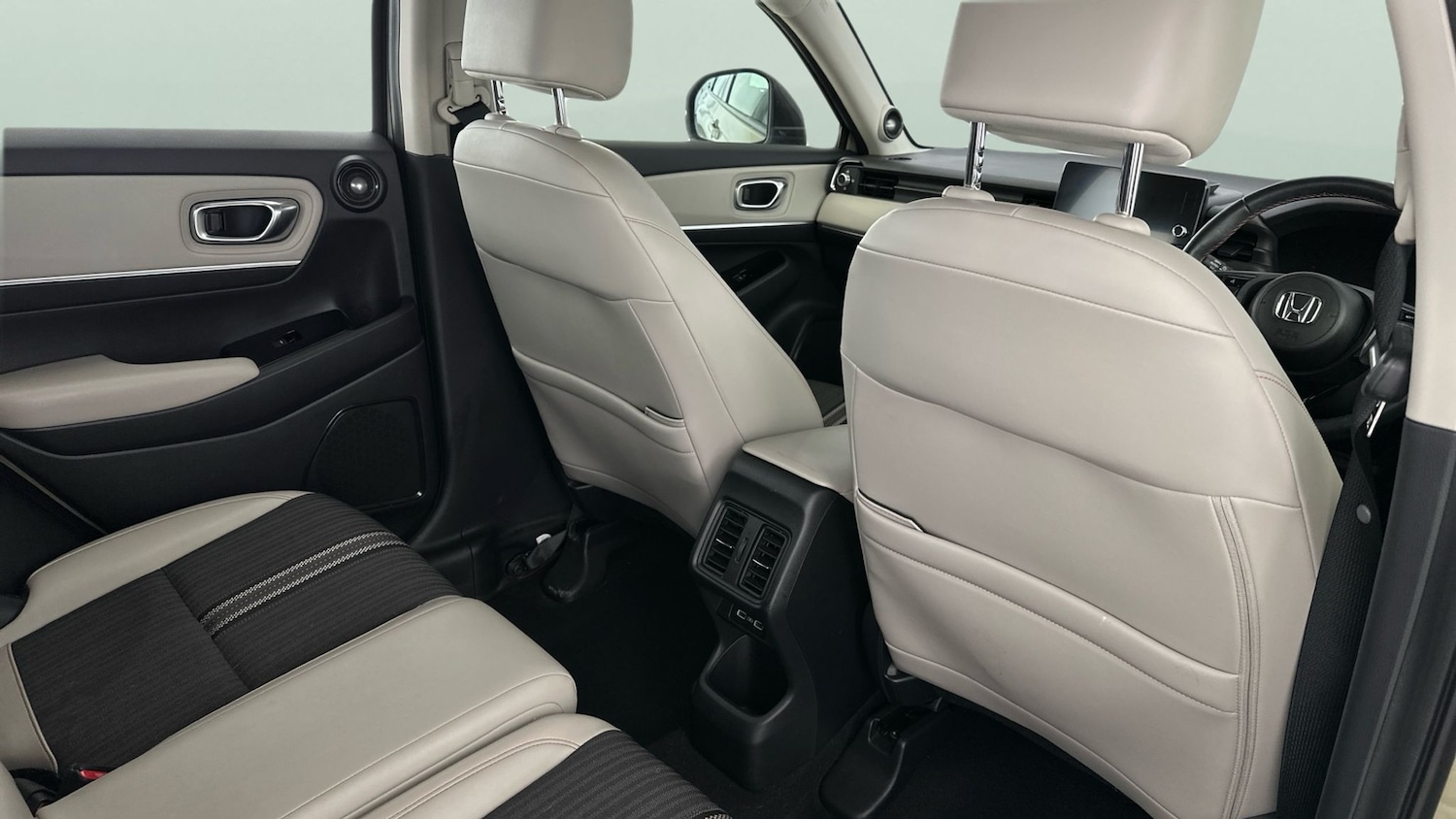 Used Honda HR-V 2022 for sale - 77665471: Photo 21