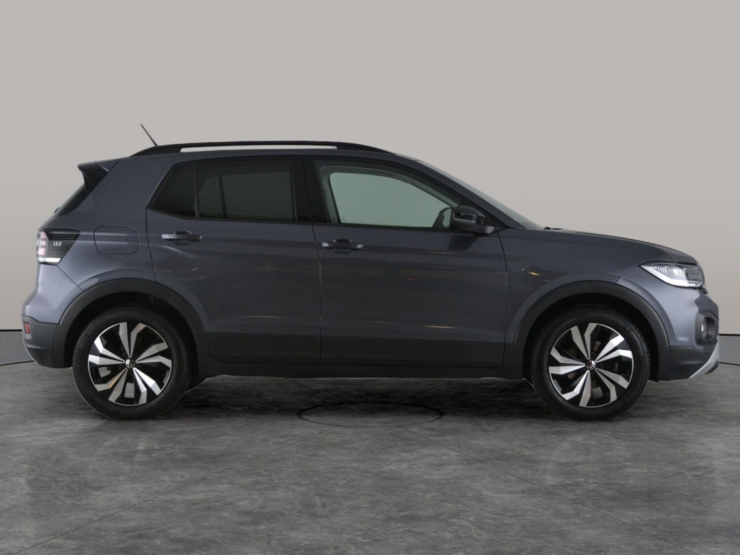Used Volkswagen T-Cross 2023 for sale - 77962947: Photo 10