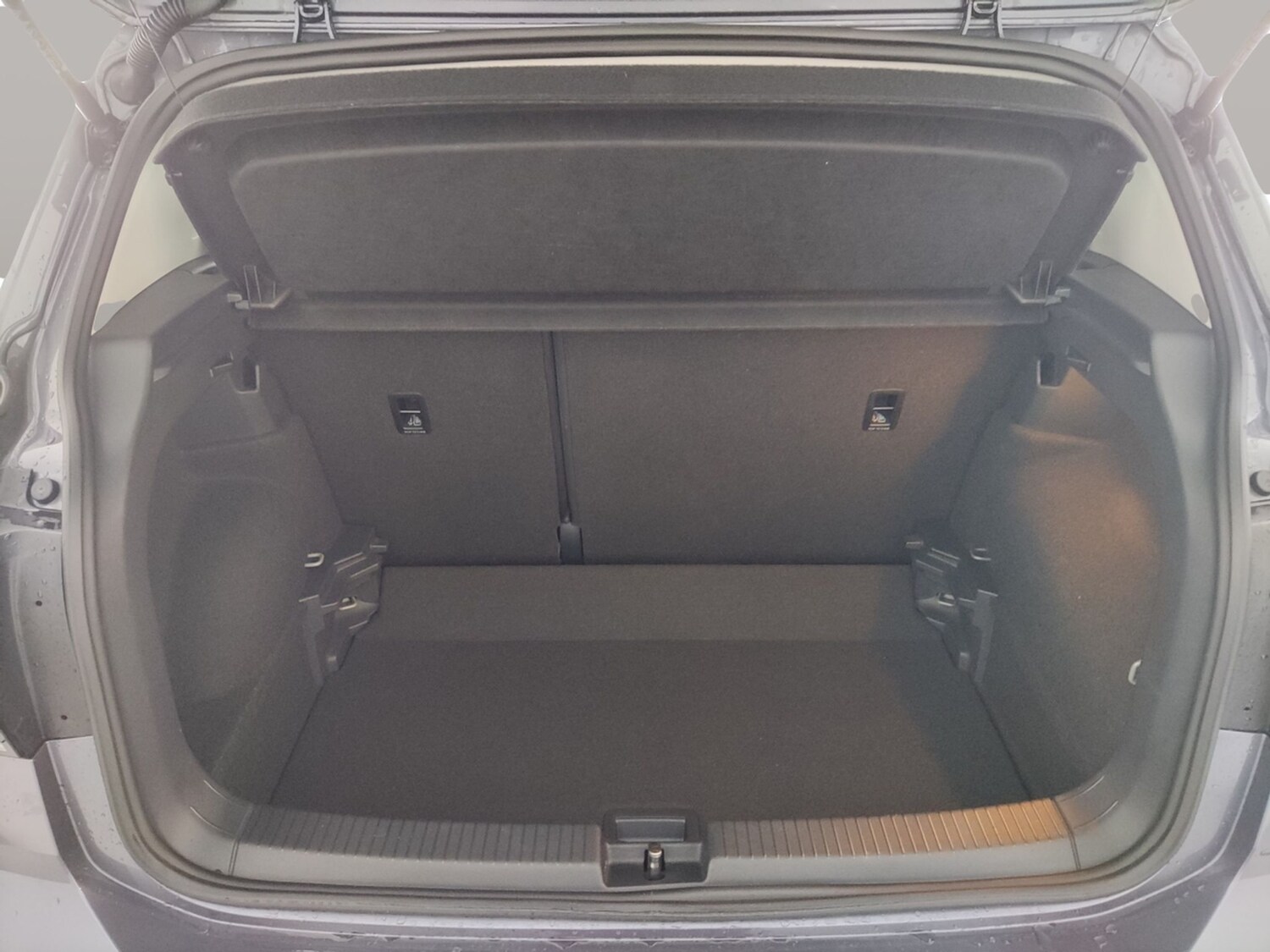 Used Volkswagen T-Cross 2023 for sale - 77962947: Photo 32