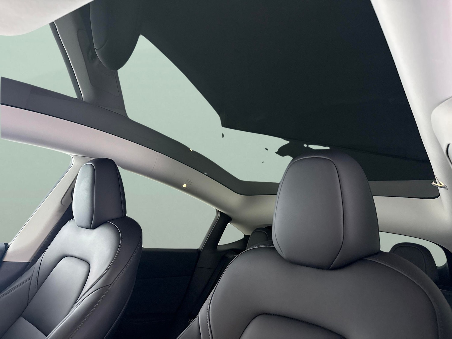 Used Tesla Model Y 2023 for sale - 77743298: Photo 5