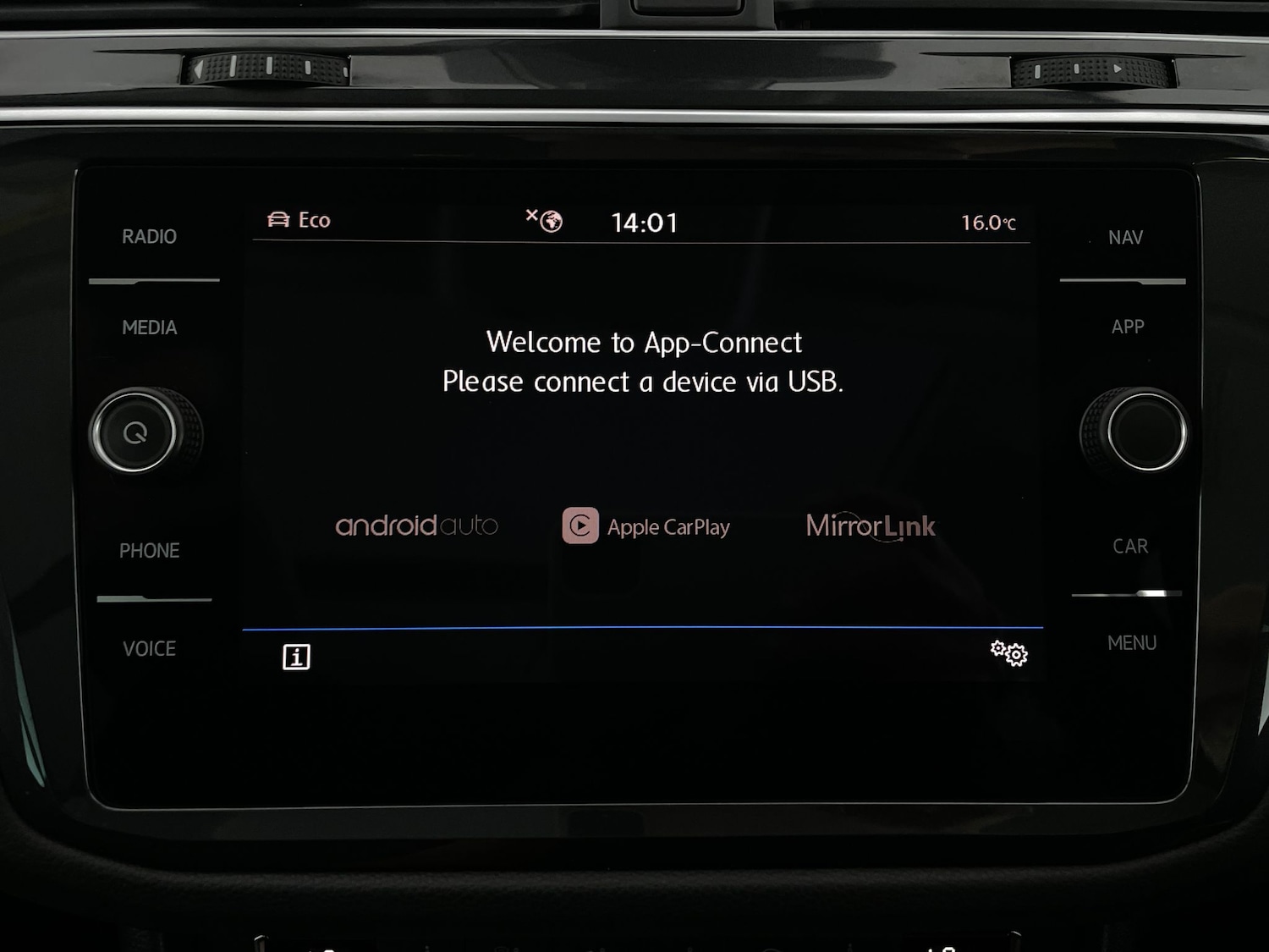 Used Volkswagen Tiguan 2021 for sale - 76312743: Photo 23