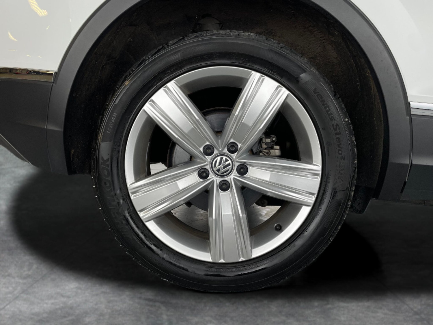 Used Volkswagen Tiguan 2021 for sale - 76312743: Photo 43