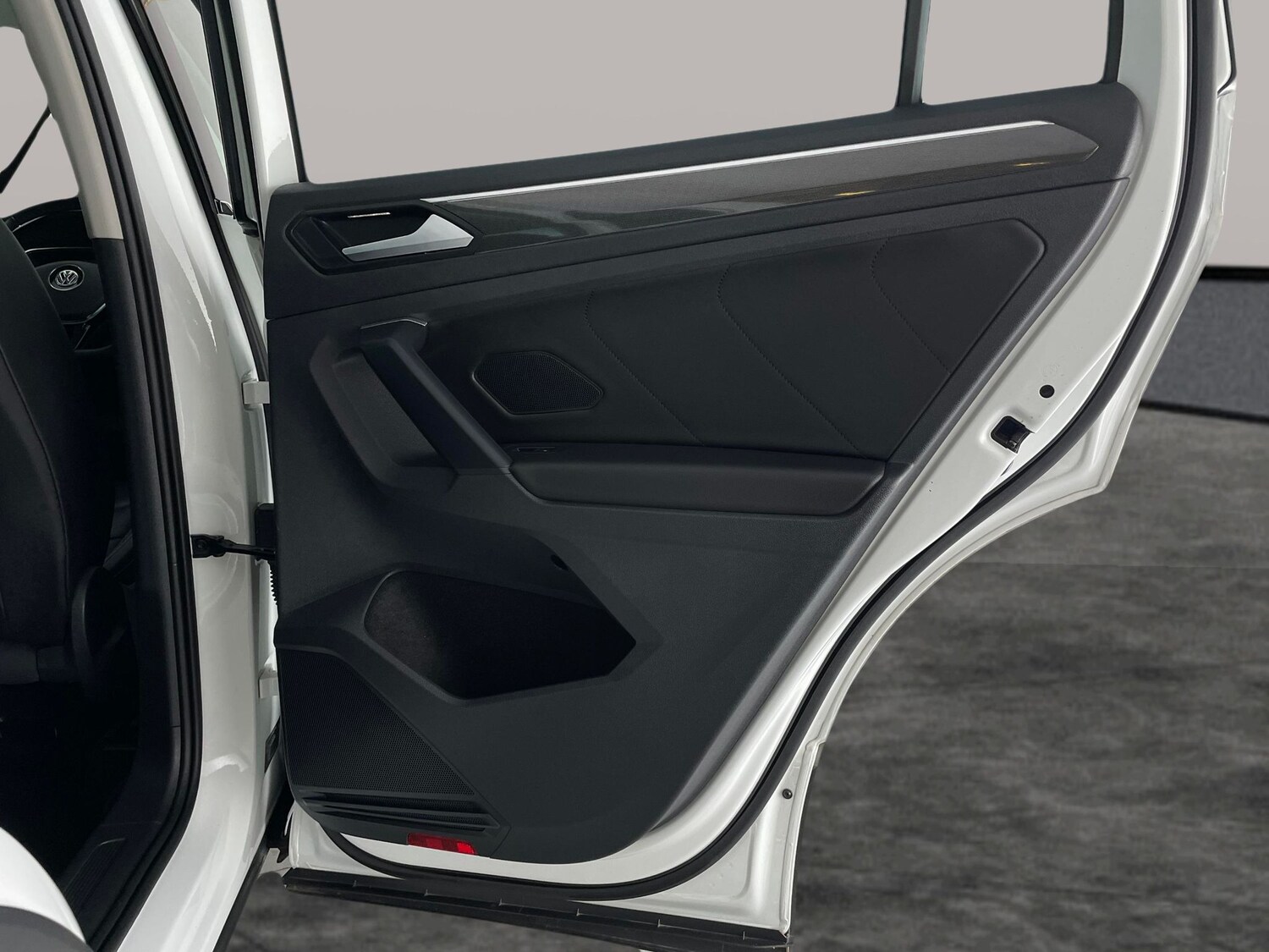 Used Volkswagen Tiguan 2021 for sale - 76312743: Photo 47