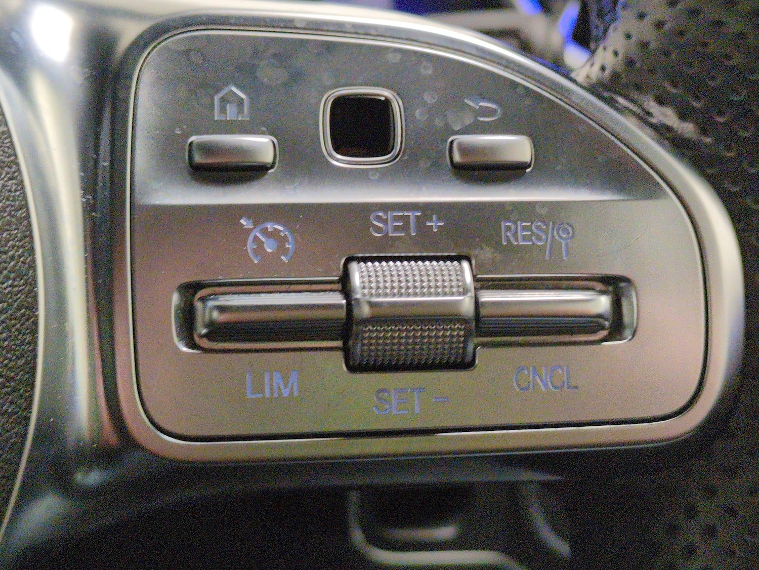 Used Mercedes-Benz A-Class 2022 for sale - 77965666: Photo 23