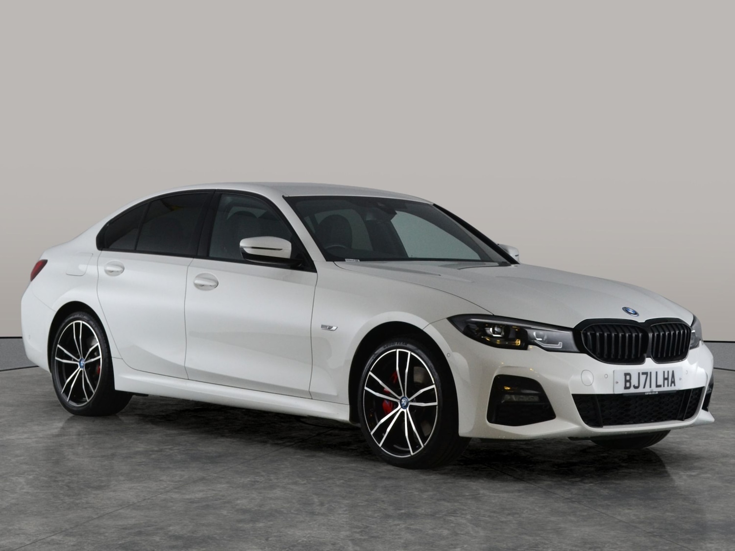 Used BMW 3 Series 2021 for sale - 76374861: Photo 16