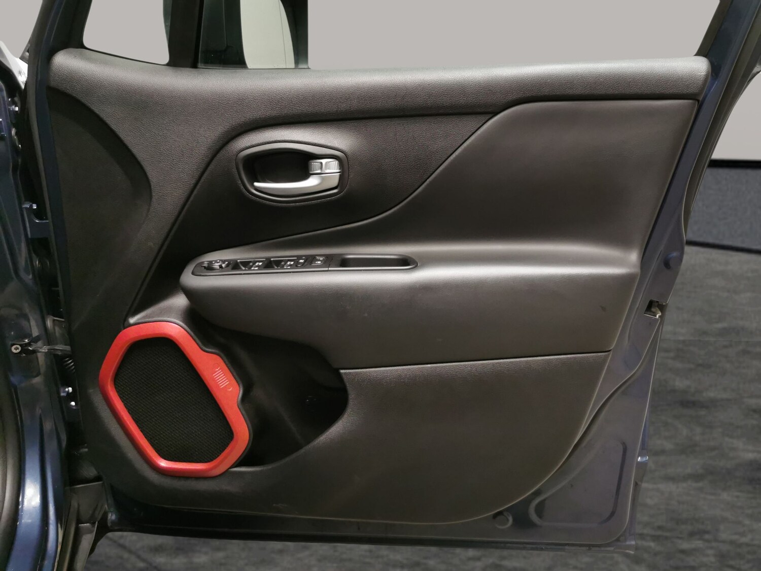 Used Jeep Renegade 2020 for sale - 78061014: Photo 29