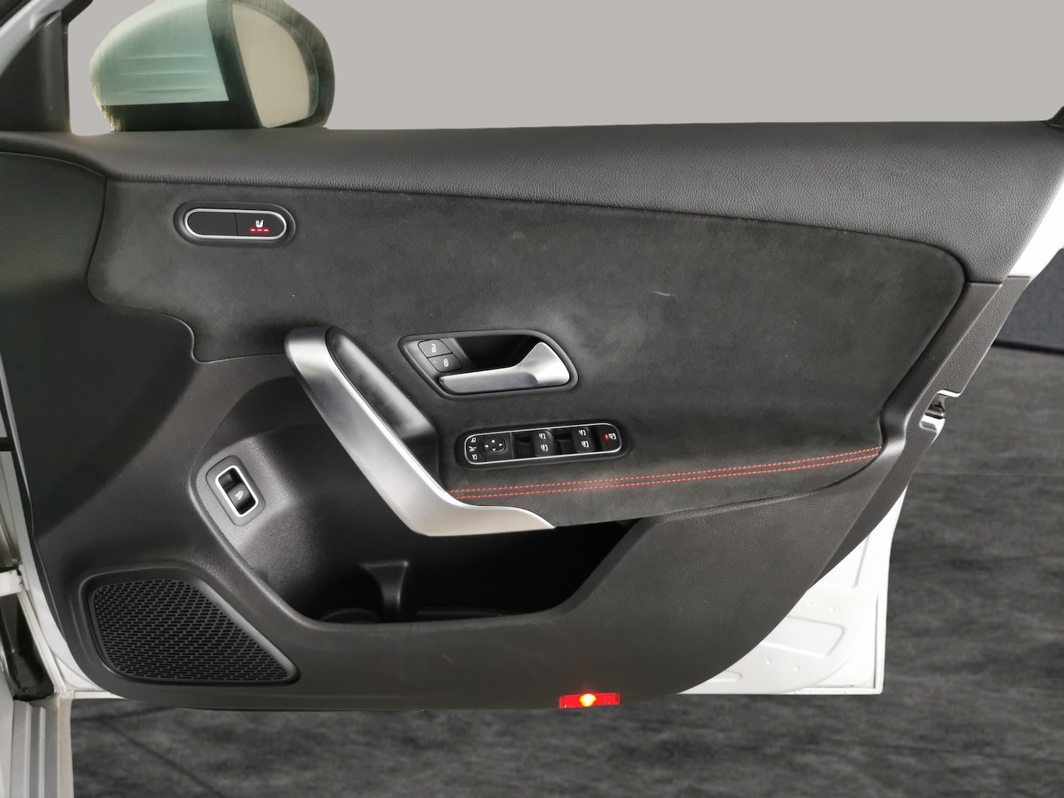 Used Mercedes-Benz A-Class for sale - 77311212: Photo 32