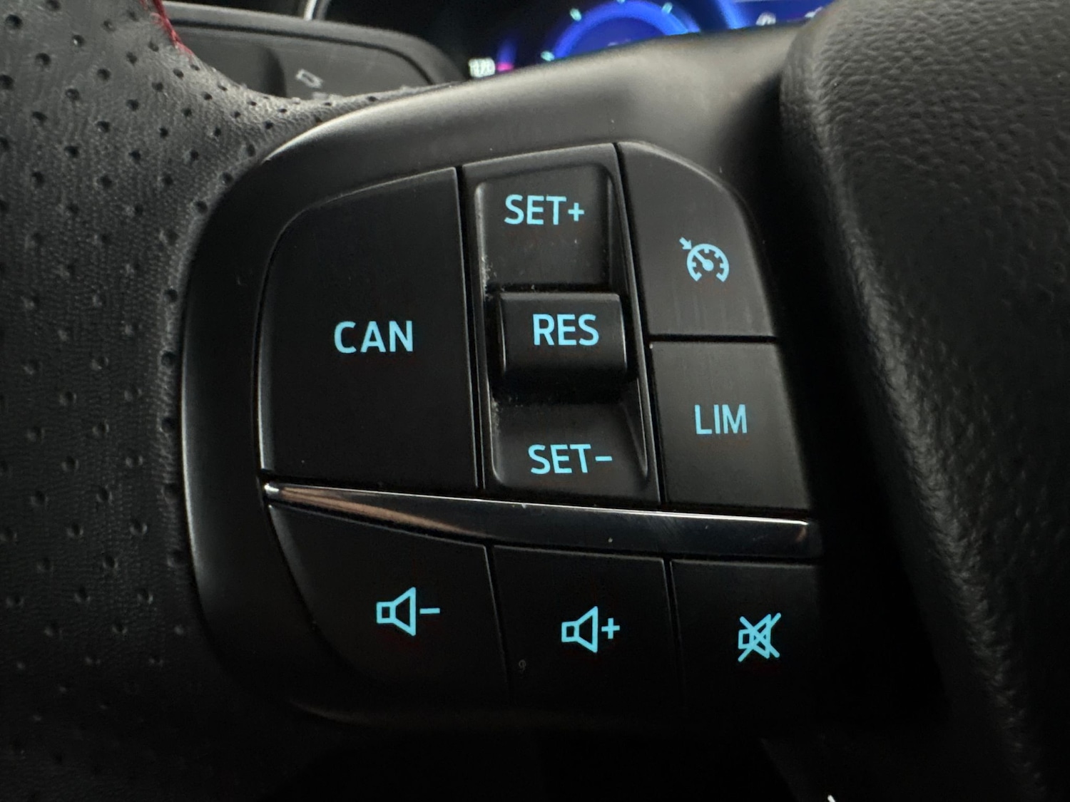 Used Ford Focus 2021 for sale - 76717827: Photo 15