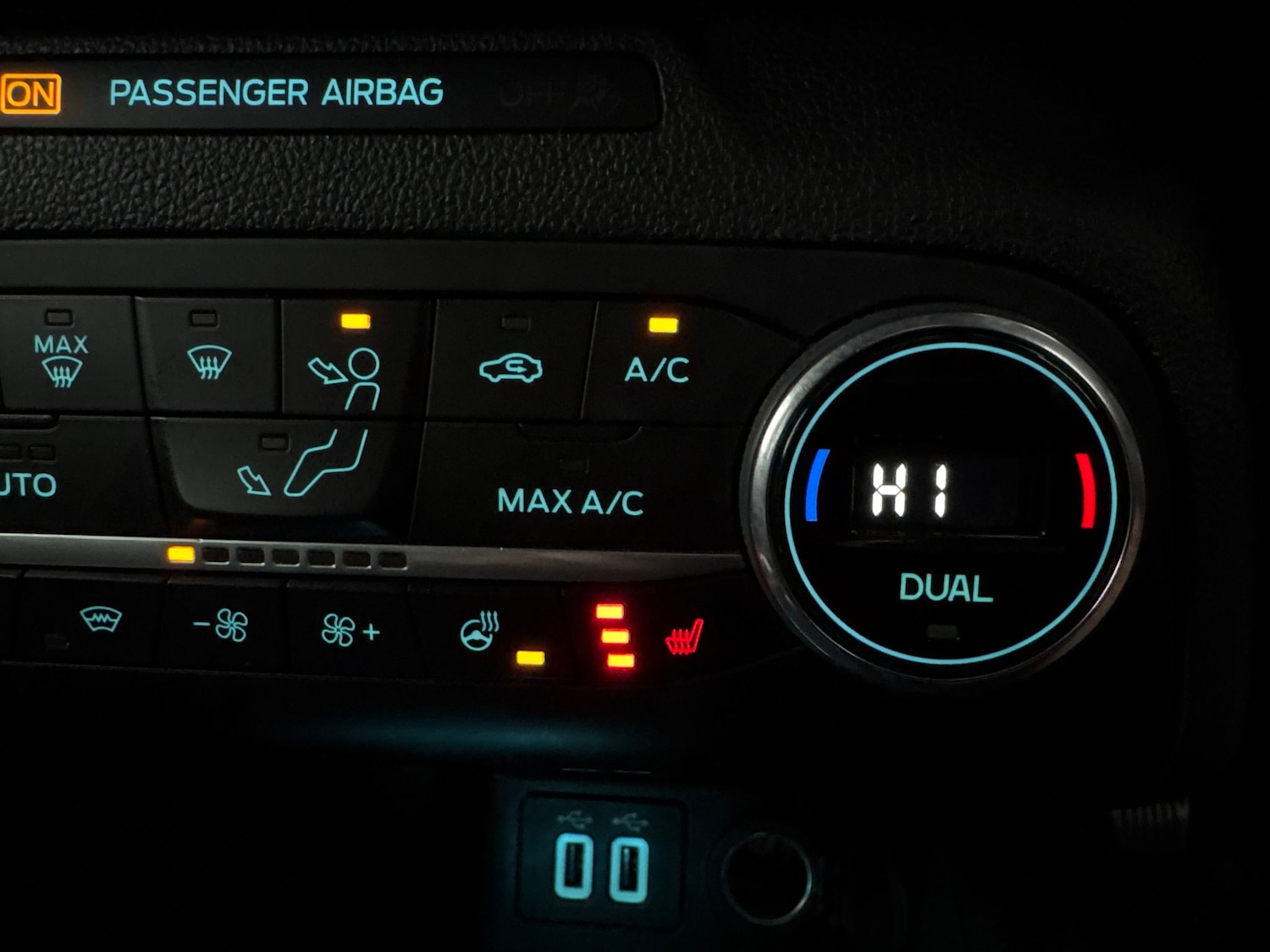 Used Ford Focus 2021 for sale - 76717827: Photo 16