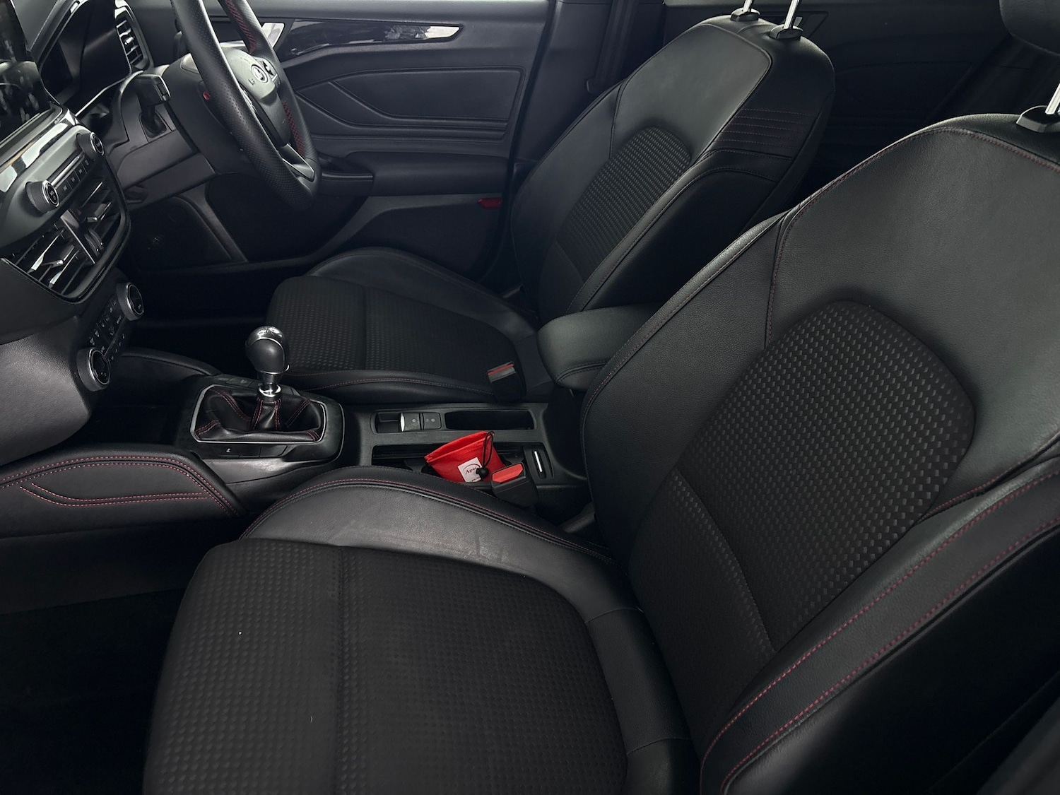 Used Ford Focus 2021 for sale - 76717827: Photo 24