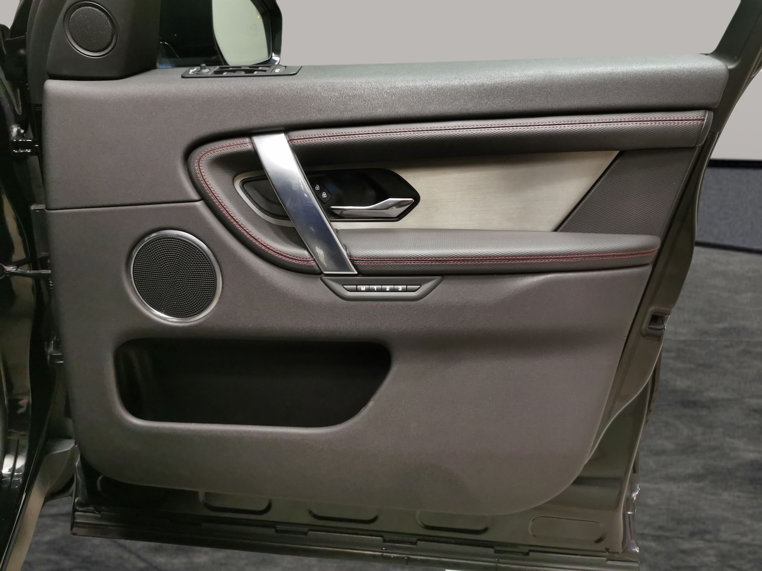 Used Land Rover Discovery Sport 2022 for sale - 78159722: Photo 30