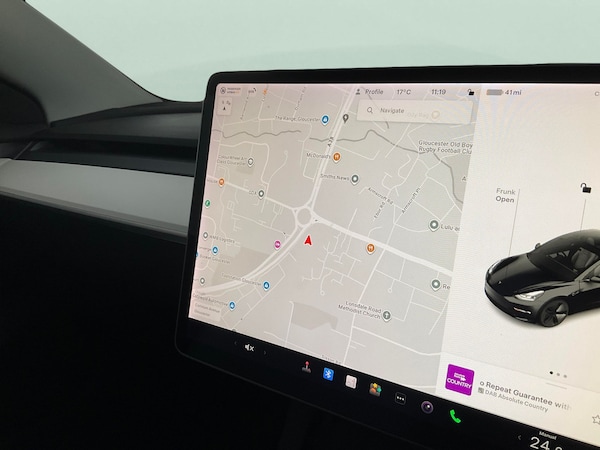 Used Tesla Model 3 2021 for sale - 76274976: Photo 12