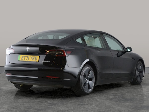 Used Tesla Model 3 2021 for sale - 76274976: Photo 17